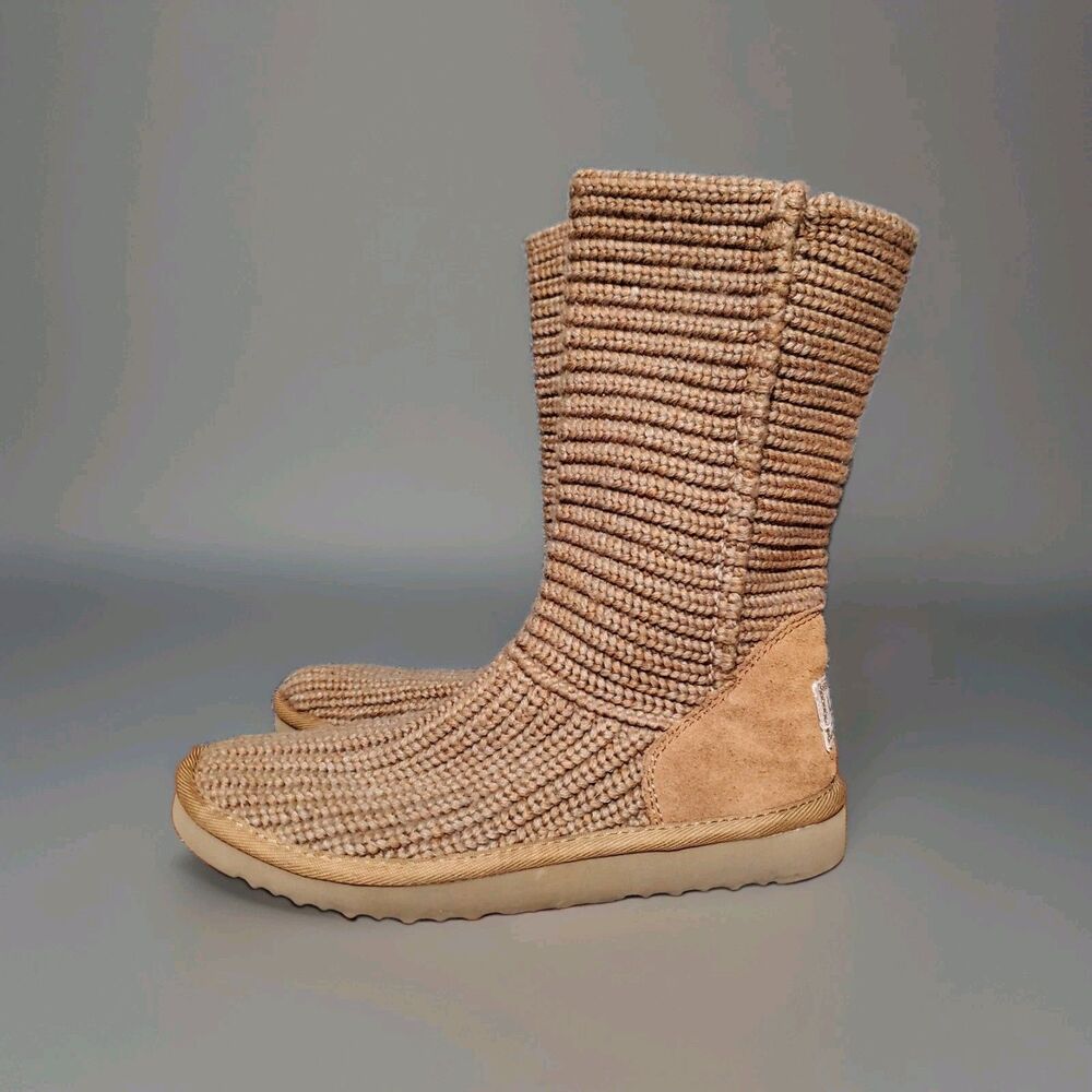 UGG Classic Crochet Boots Womens Size 7 Tan Brown Sheep Skin Knitted Casual Rare